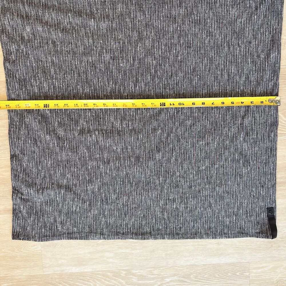 Lululemon Vinyasa Scarf Coco Pique Black White - Picture 8 of 8